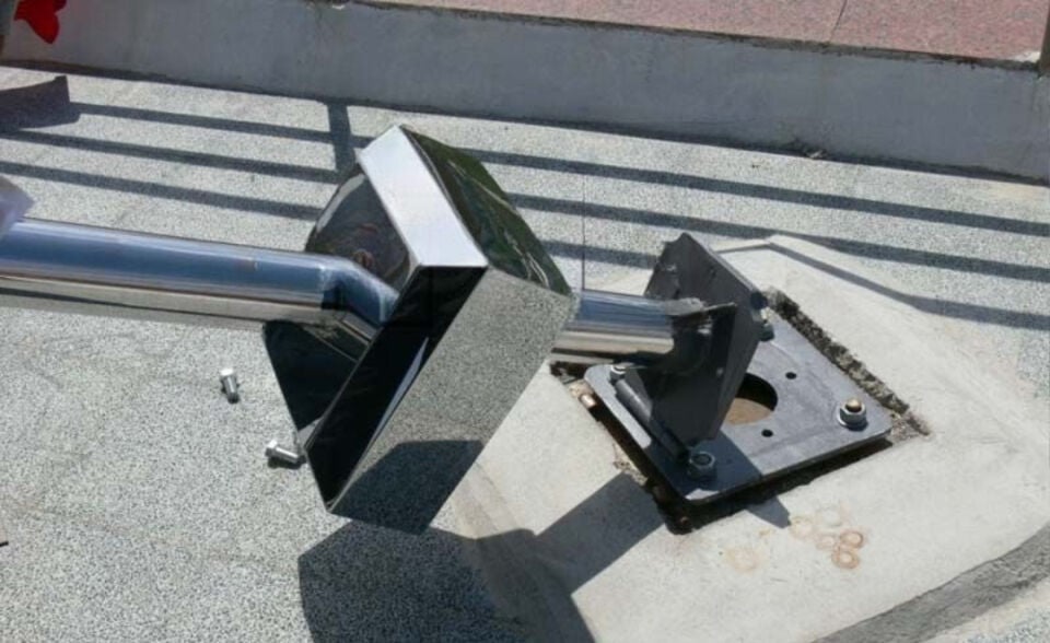 Menteşeli Flanş 300x300