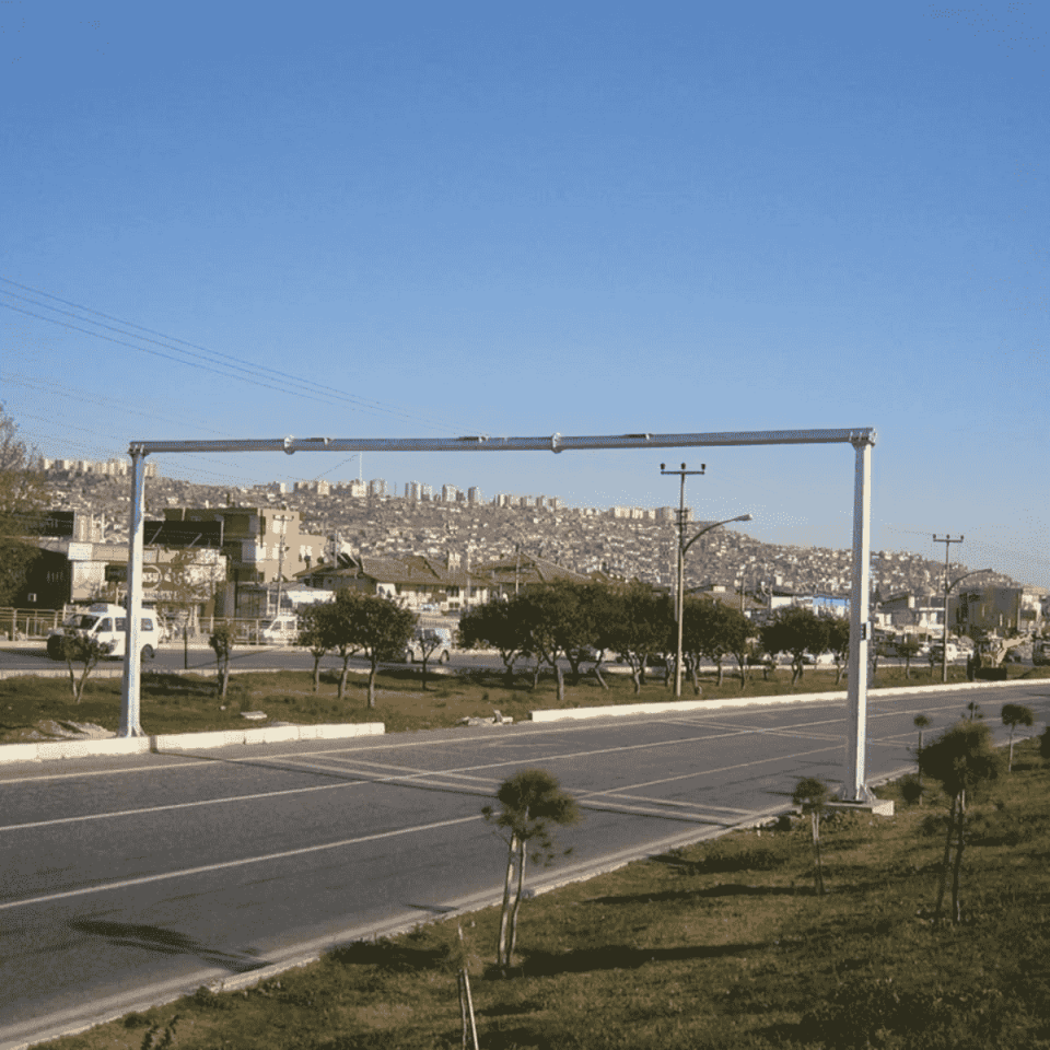 N Tipi Başüstü direği