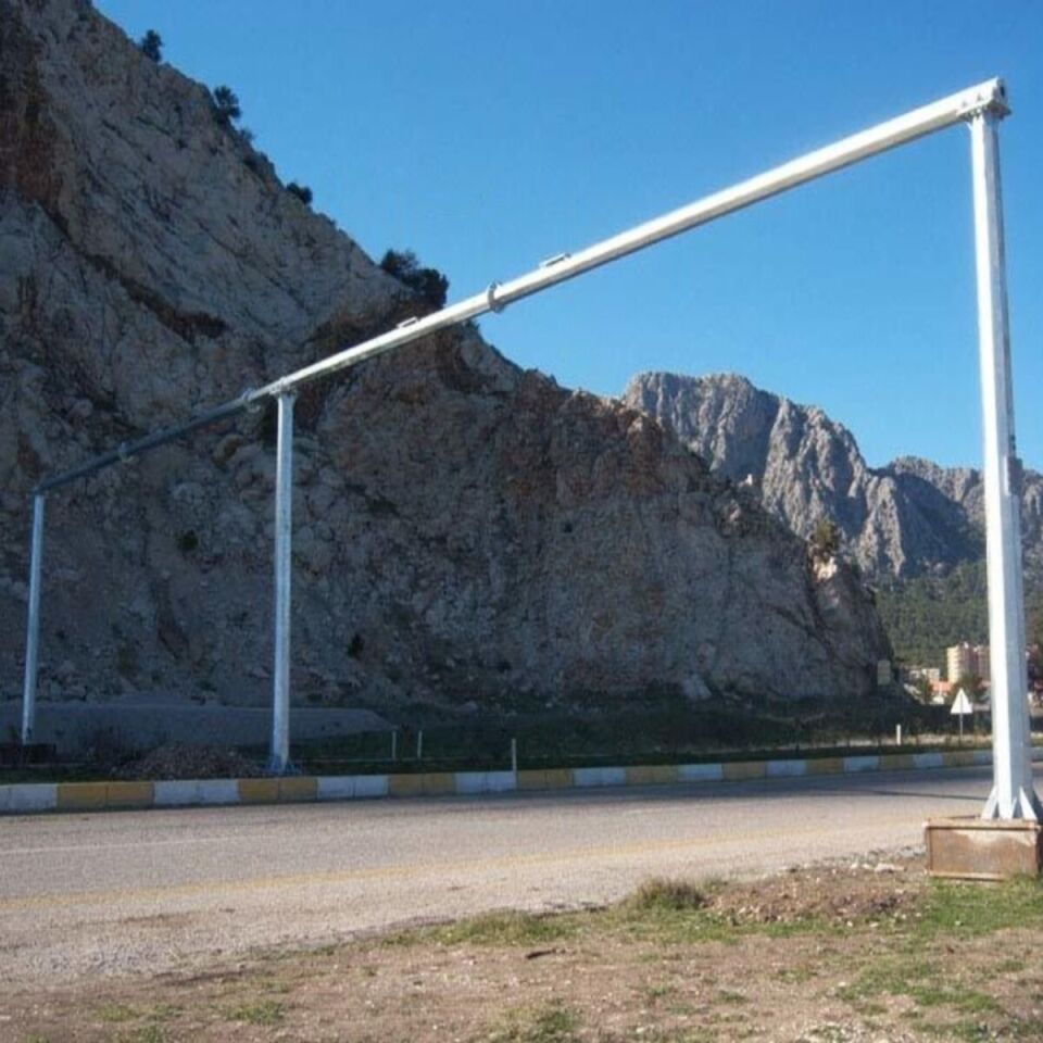 M Tipi Başüstü Direği